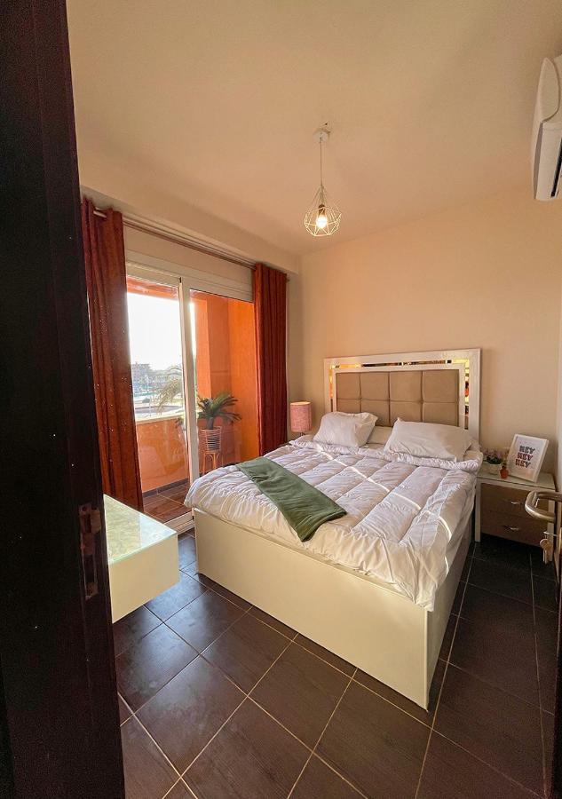 Fully Equipped Apartments Pool & Mountains View In Porto Sharm Resort Buitenkant foto